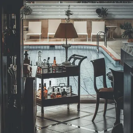 Aparthotel Chrielka Limassol