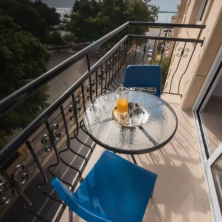 Aparthotel Chrielka 3*